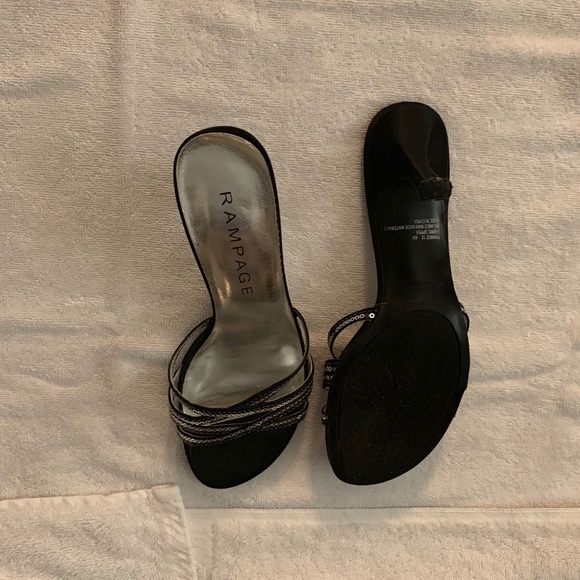 “RAMPAGE”🌹SUPER SEXY🖤 BLACK W/RHINESTONES HEELS - Picture 4 of 12